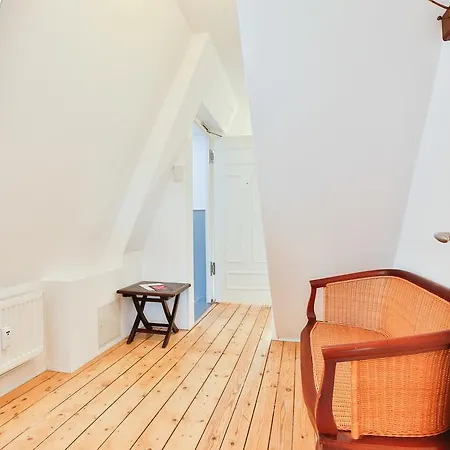 Riverside Apartment Lubeck