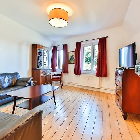 Riverside Apartment *